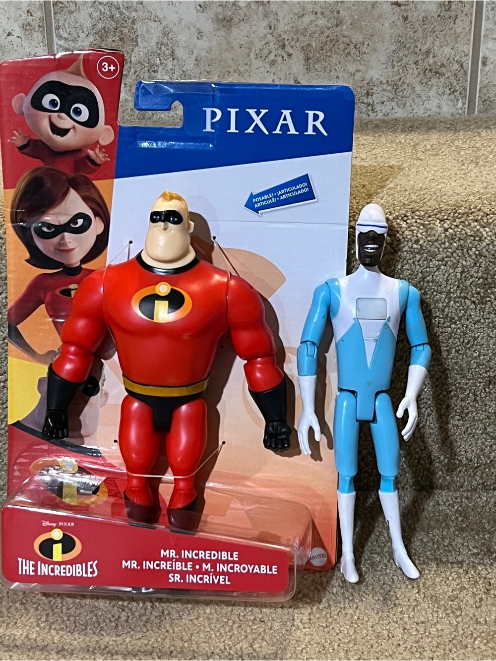 New Mr Incredible & talking frozone Disney pixar Posable Figure 10" high